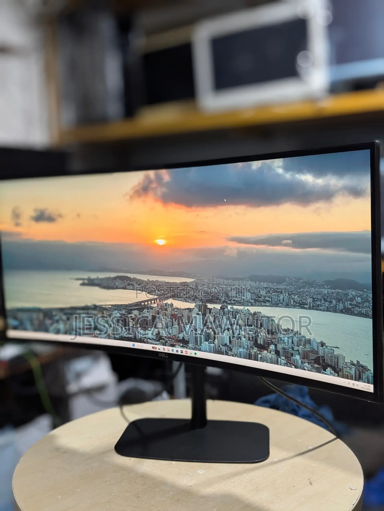 Dell UltraSharp