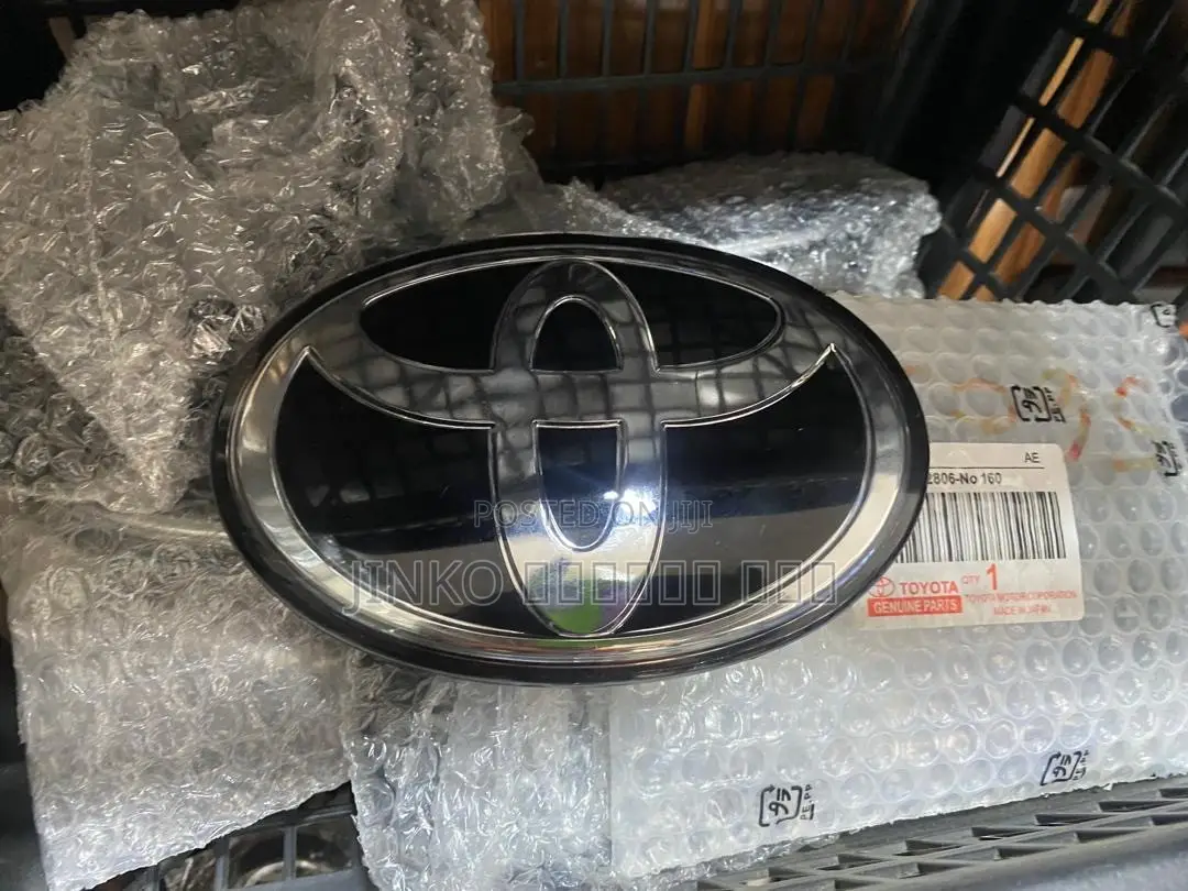 Toyota,Honda,Hyundai,ford Benz,Lexus,All Emblems/Crowns Available.