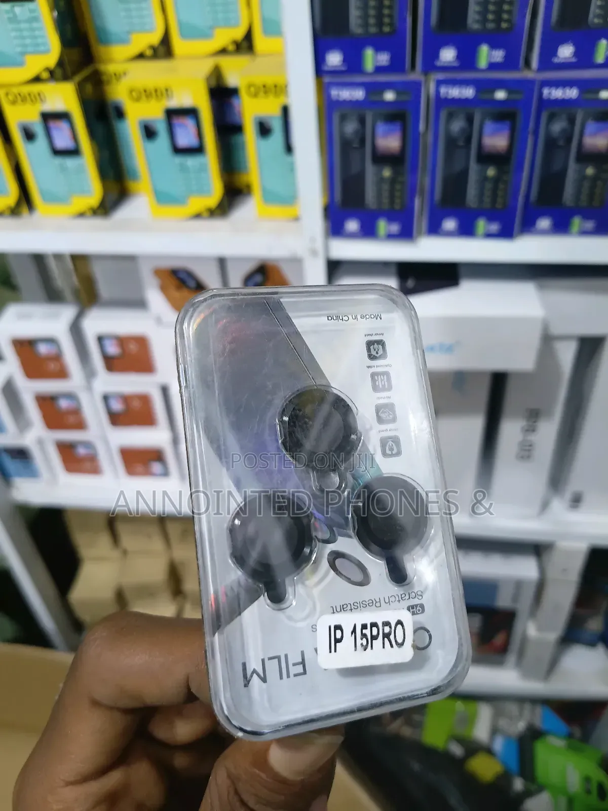 iPhone 15 Pro Glass