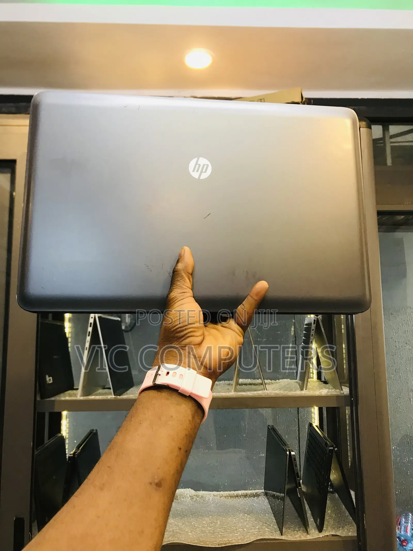Laptop HP 650 6GB Intel Celeron HDD 320GB