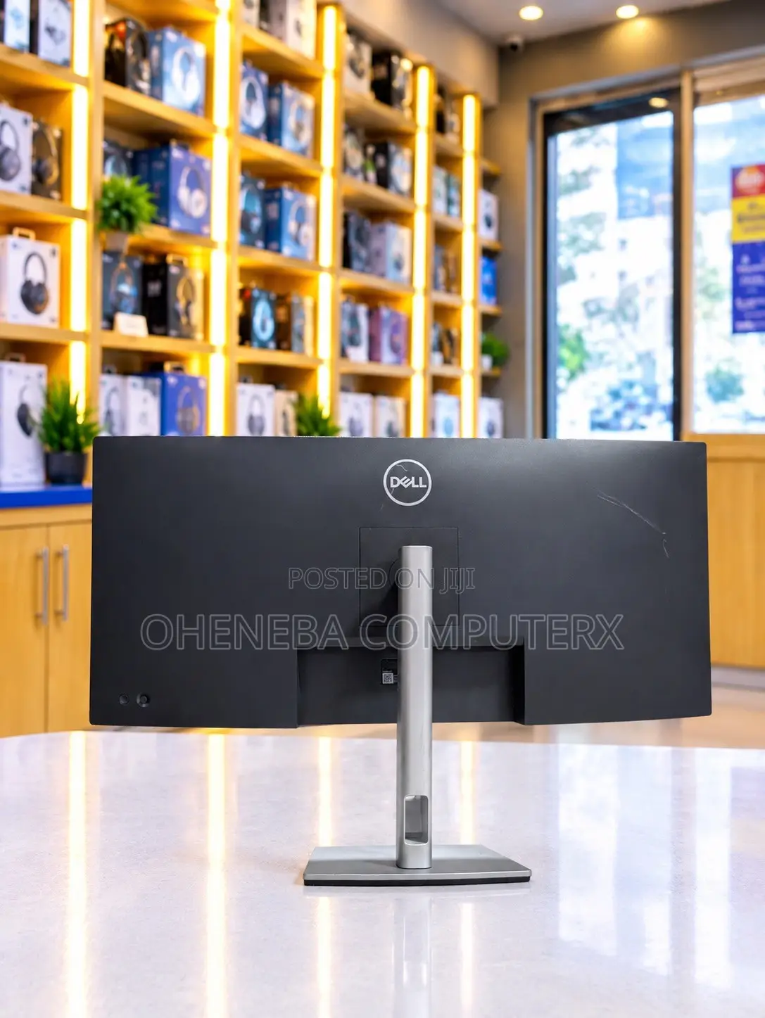 Dell 34Inch Ultrawide WQHD 3440x1440 60Hz, Curved Professional Monitor