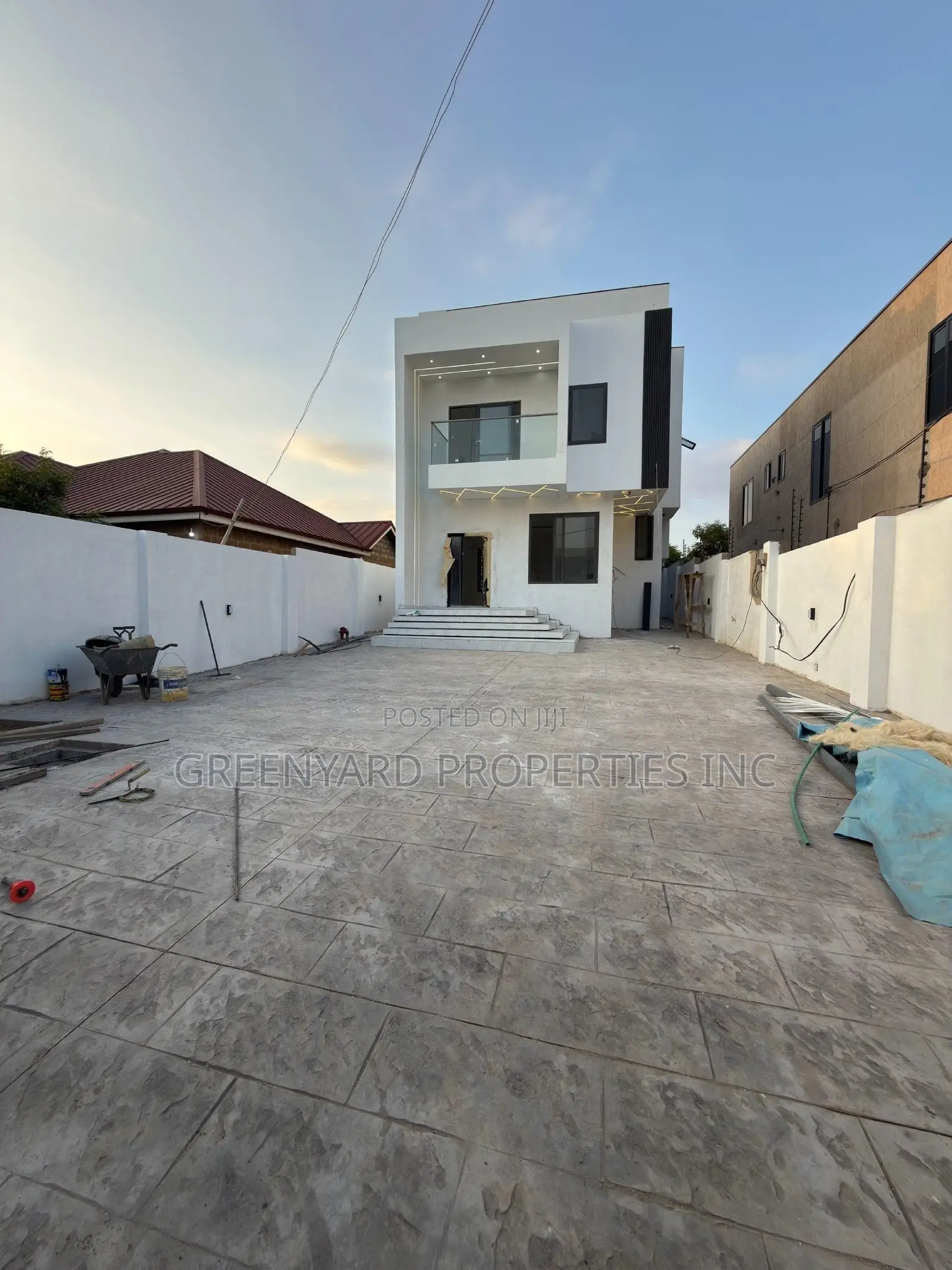4bdrm House in New Legon, Adenta for sale