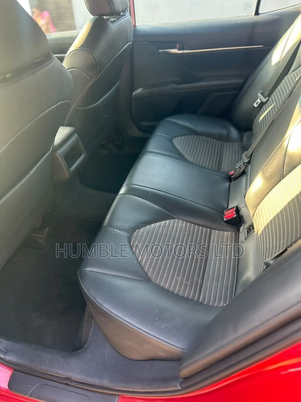 Toyota Camry 2021 Red