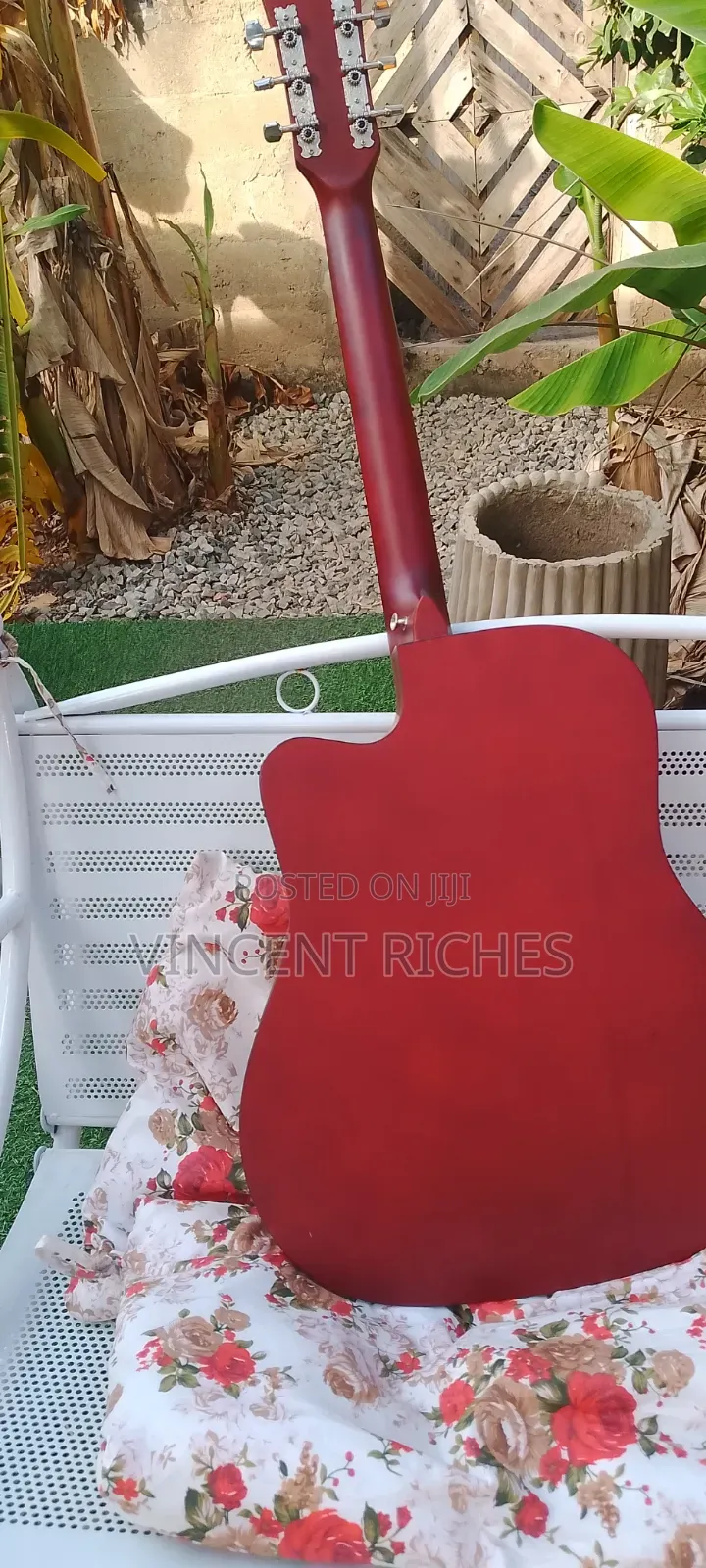 Acoustic Guitar