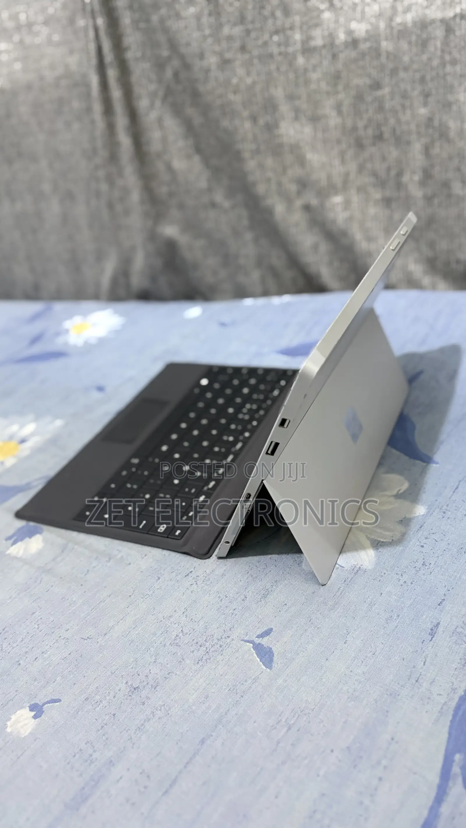 Laptop Microsoft Surface Laptop 3 4GB Intel Atom SSD 128GB