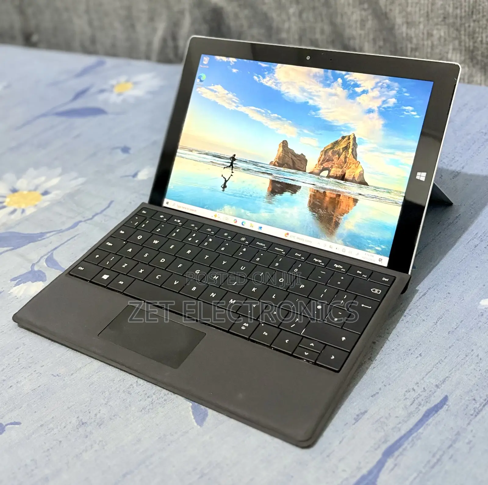 Laptop Microsoft Surface Laptop 3 4GB Intel Atom SSD 128GB