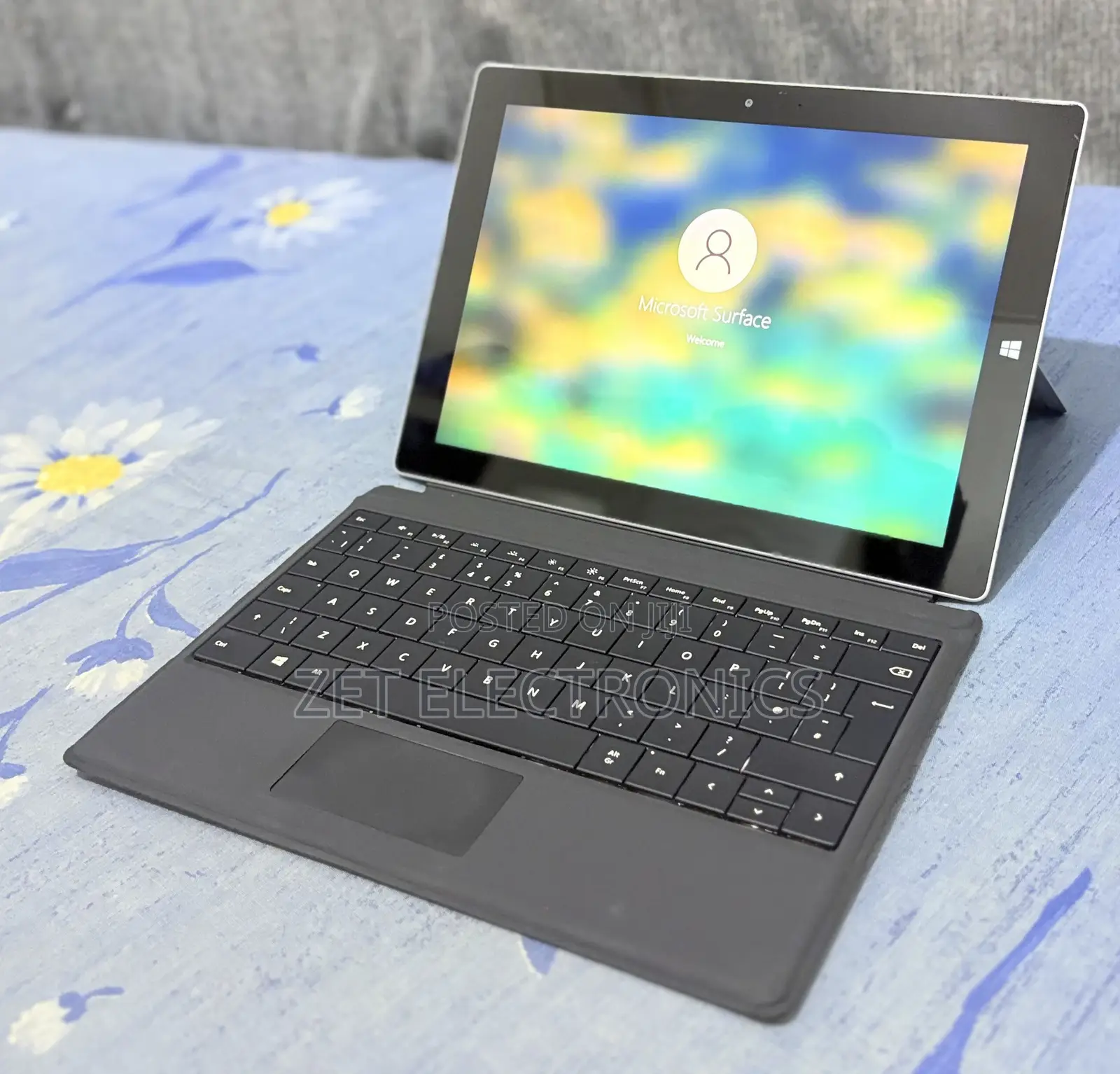 Laptop Microsoft Surface Laptop 3 4GB Intel Atom SSD 128GB