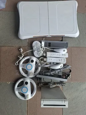 Nintendo Wii Console Bundle W Balance Board Motion Controllers Wheels