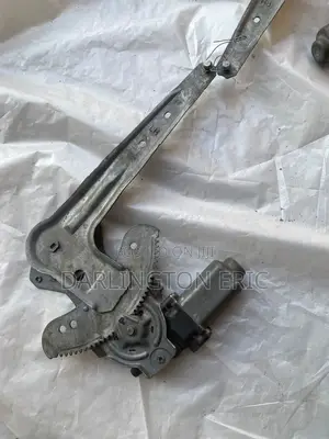 Nissan Sentra 2000-2006 Door Machine