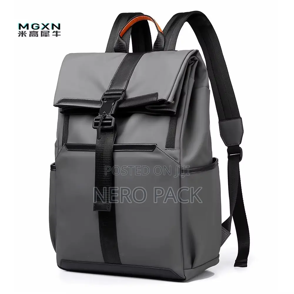 Men’s Large Capacity Waterproof Casual Travel Backpack