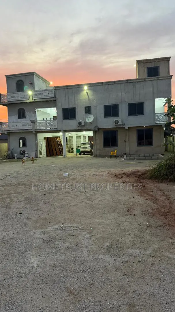 6bdrm Duplex in Adjen Kotoku, Amasaman for sale