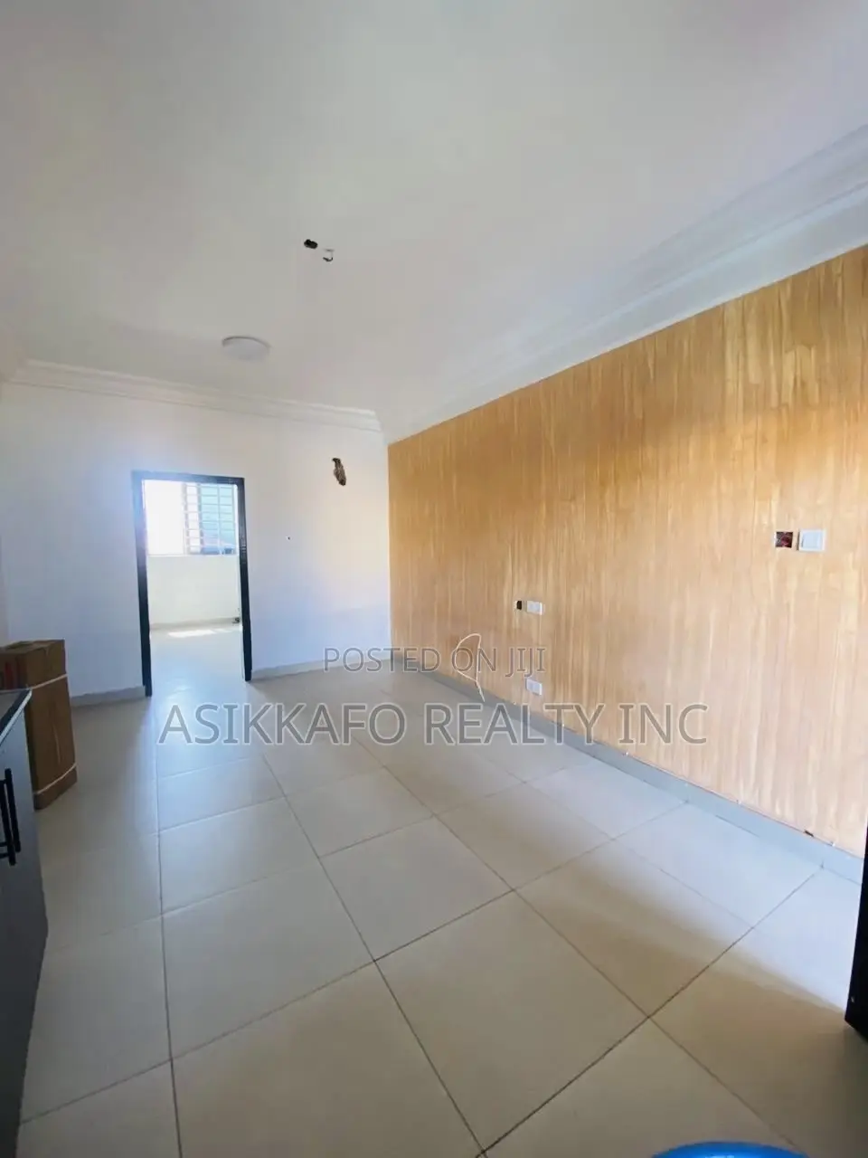 1bdrm Apartment in Community 18, Spintex for rent