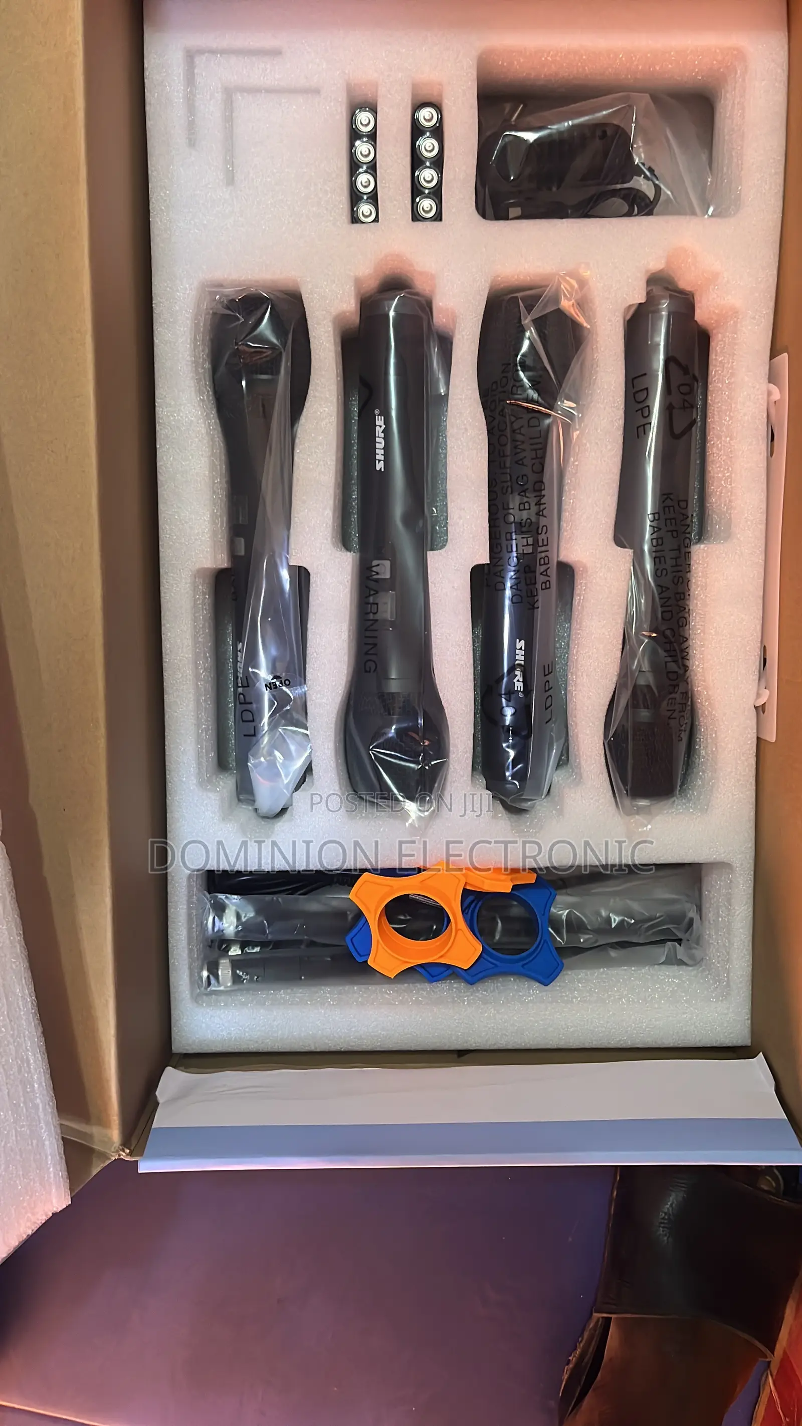4 in 1 Cordless Microphone Shure