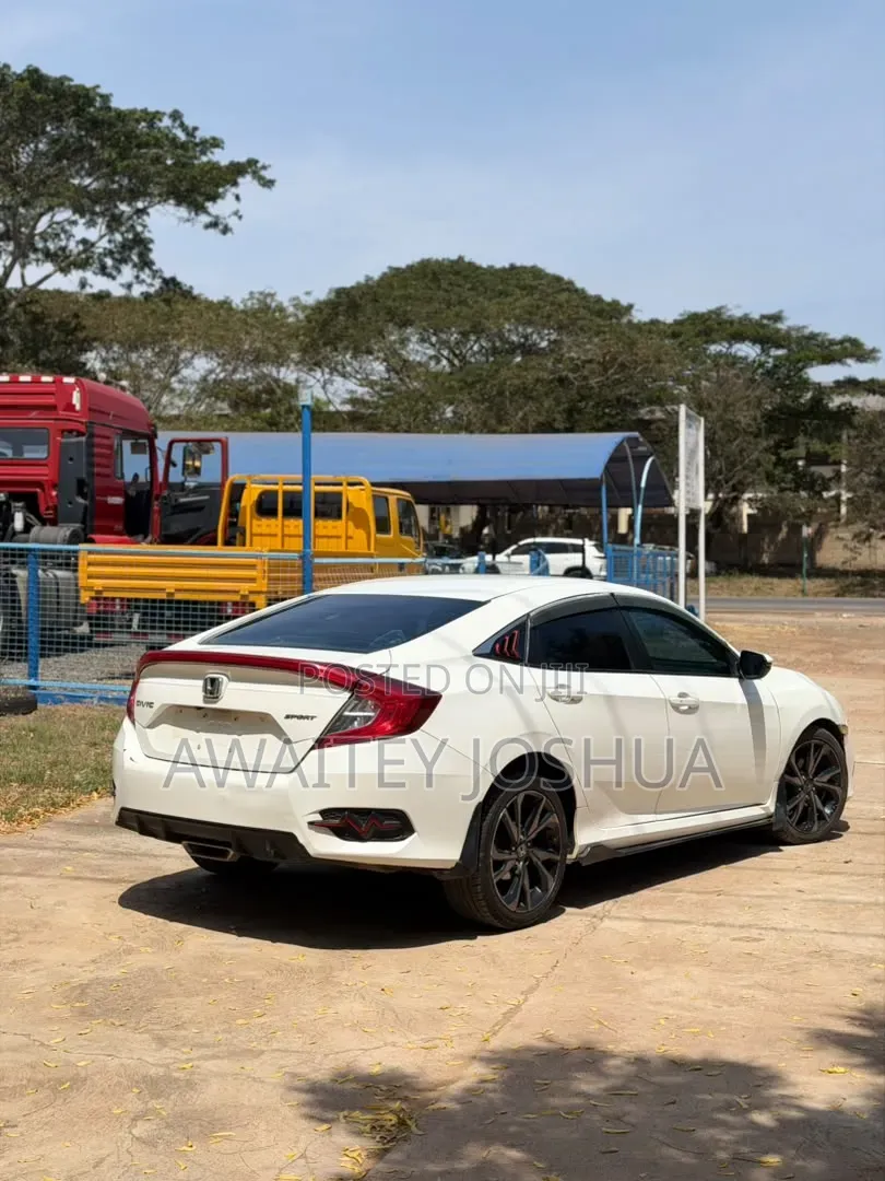 Honda Civic 2021 White