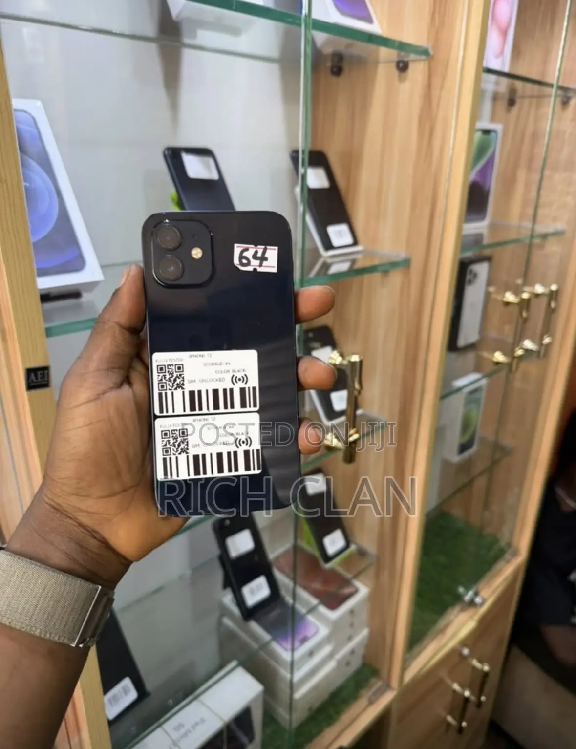 Apple iPhone 12 64 GB Black