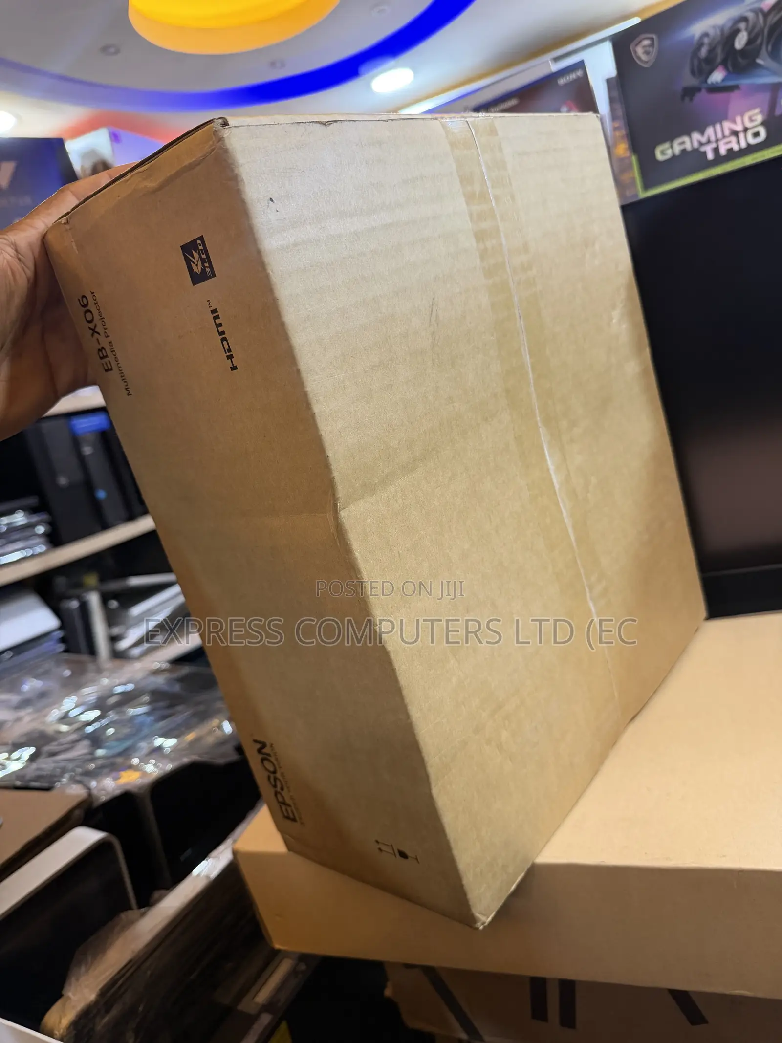 Epson Projector EP-X06(3600 LUMENS) Brand New Sealed From Uk