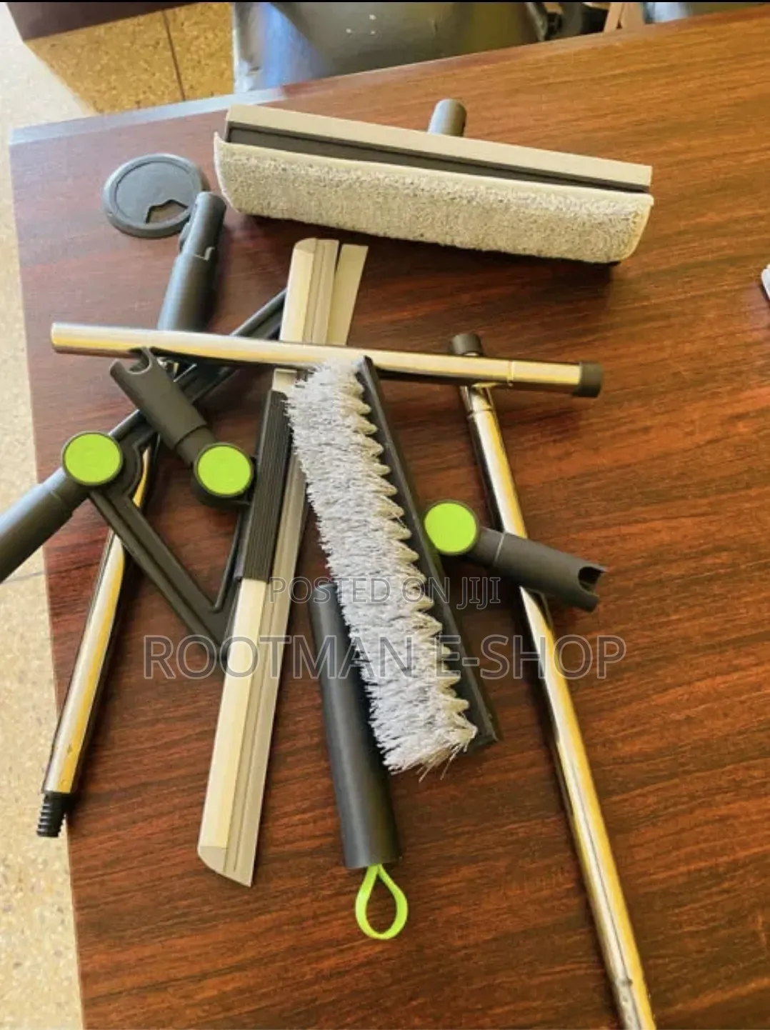Oraimo FlexClean 4-in-1 Multi-Functional Corner-Cleaning Tool Set