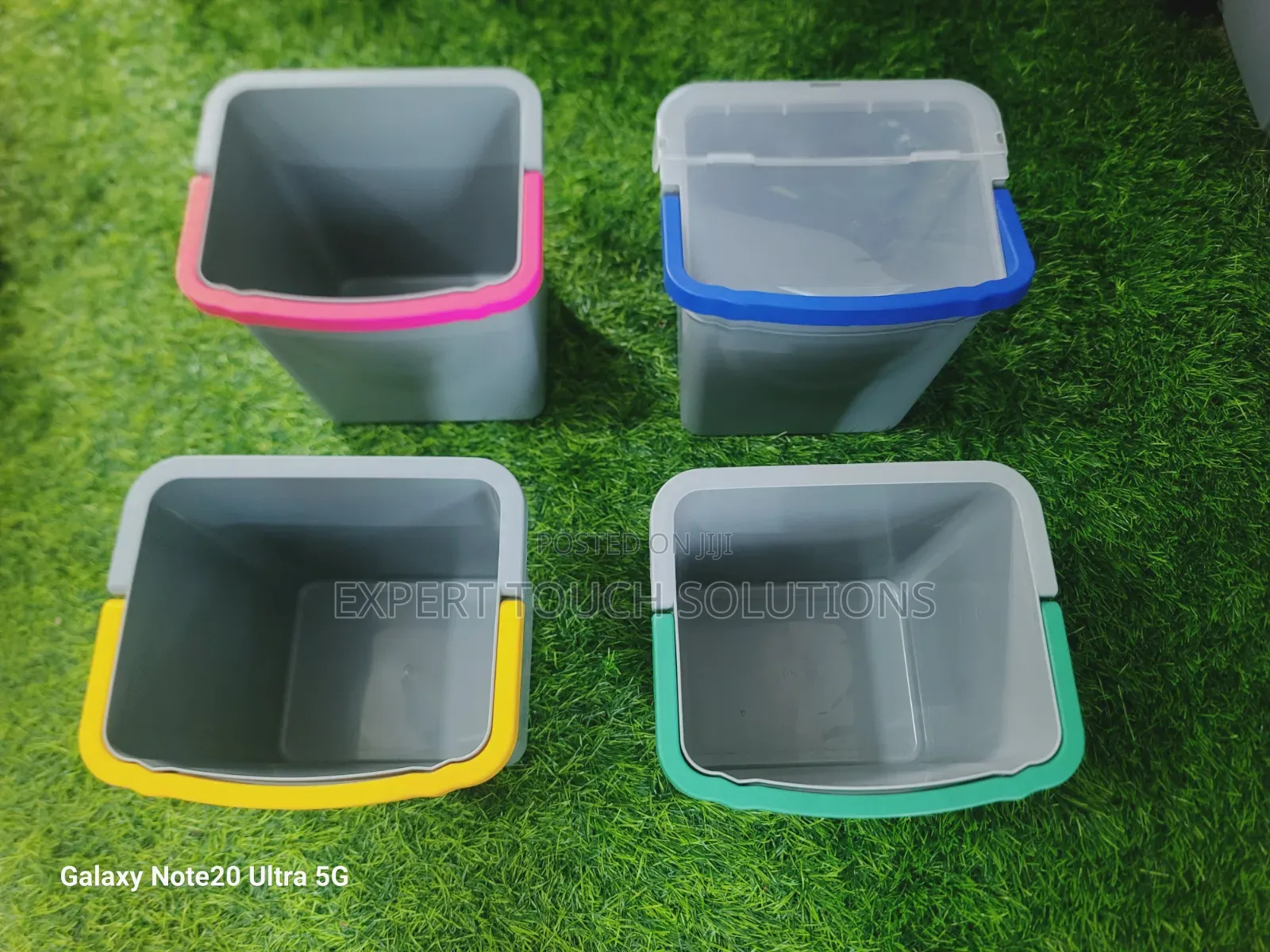 Bucket With Cover