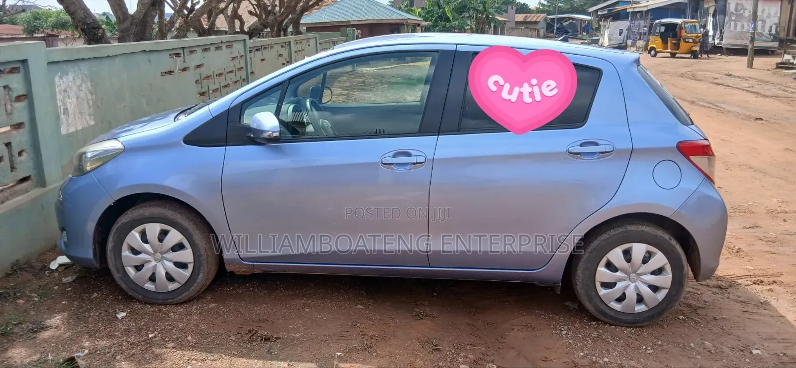 Toyota Vitz 1.3 AWD 3dr 2014 Blue
