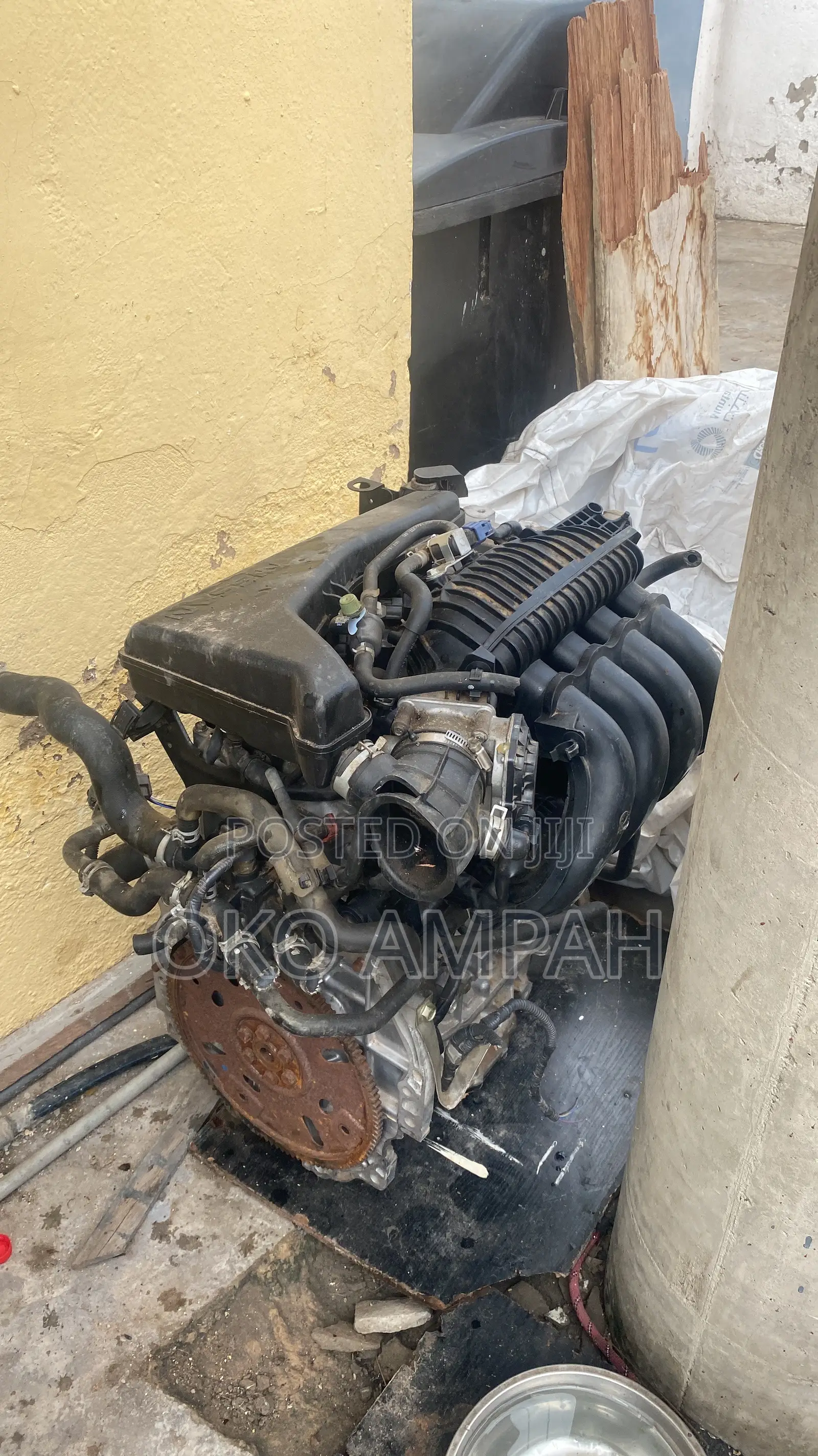 Nissan Rouge Engine