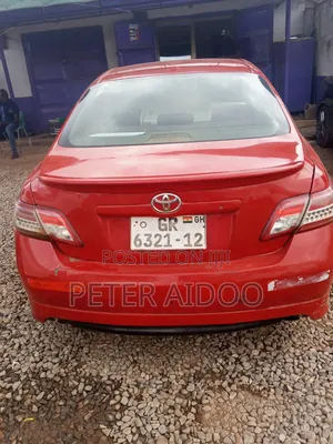 Toyota Camry 2011 Red