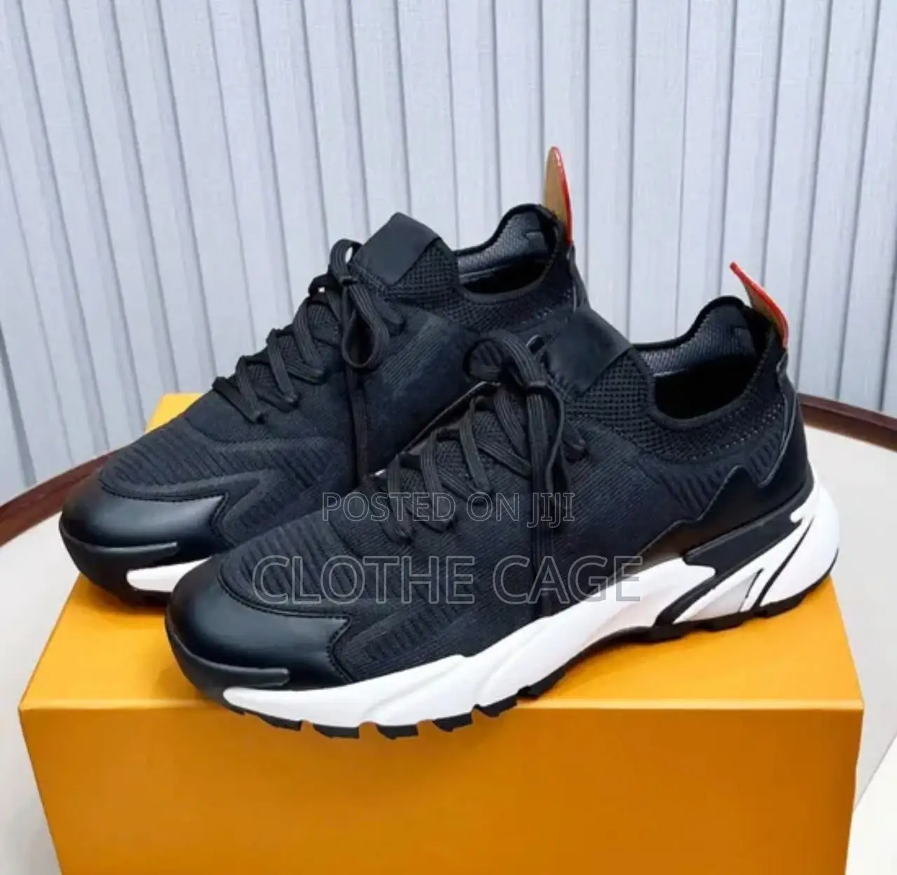 Louis Vuitton LV Runner Tatic