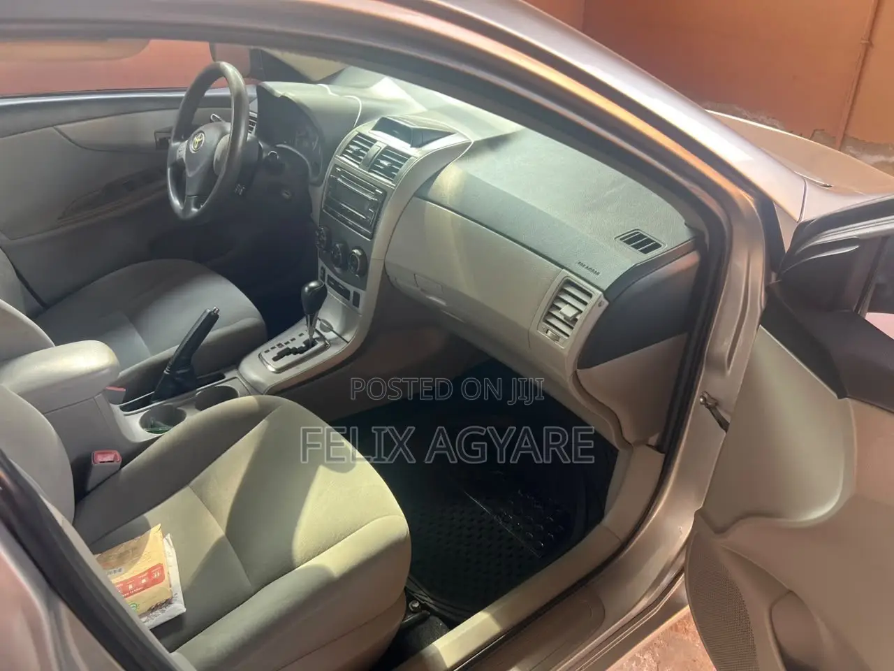 Toyota Corolla 2013 Silver