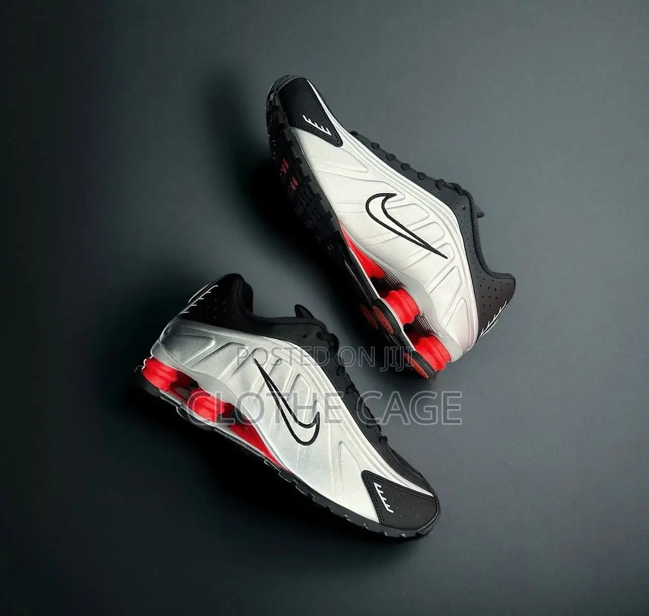 Nike Shox R4