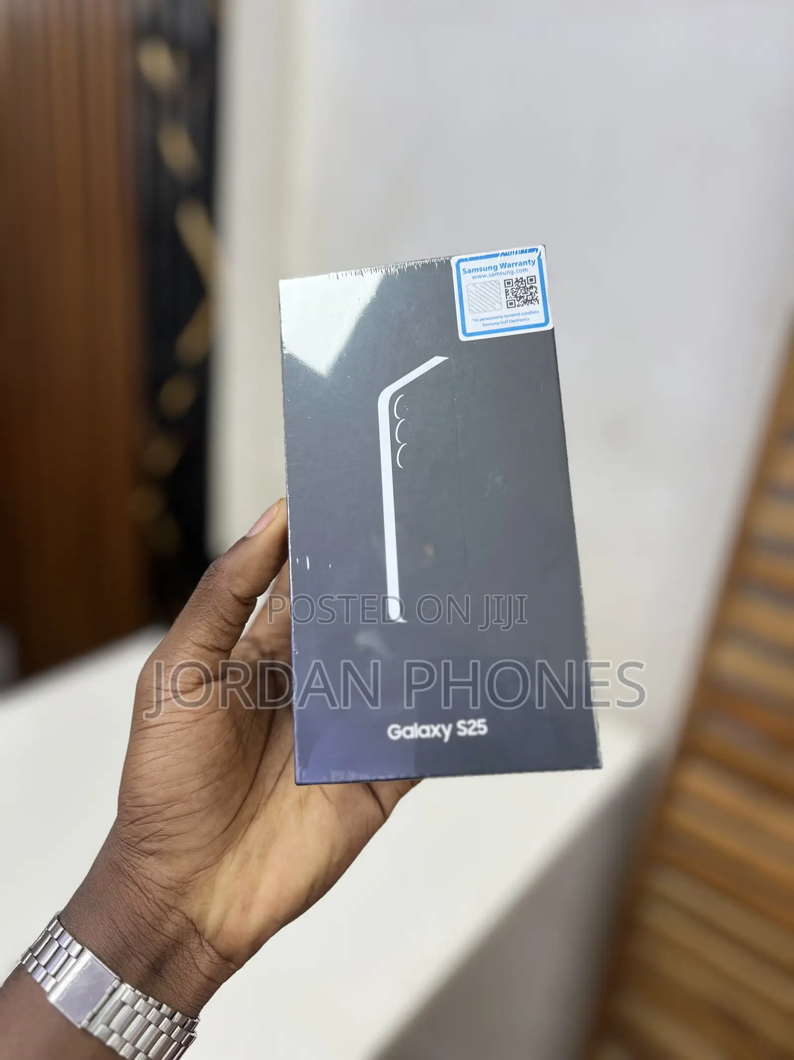 New Samsung Galaxy S25 256 GB Silver