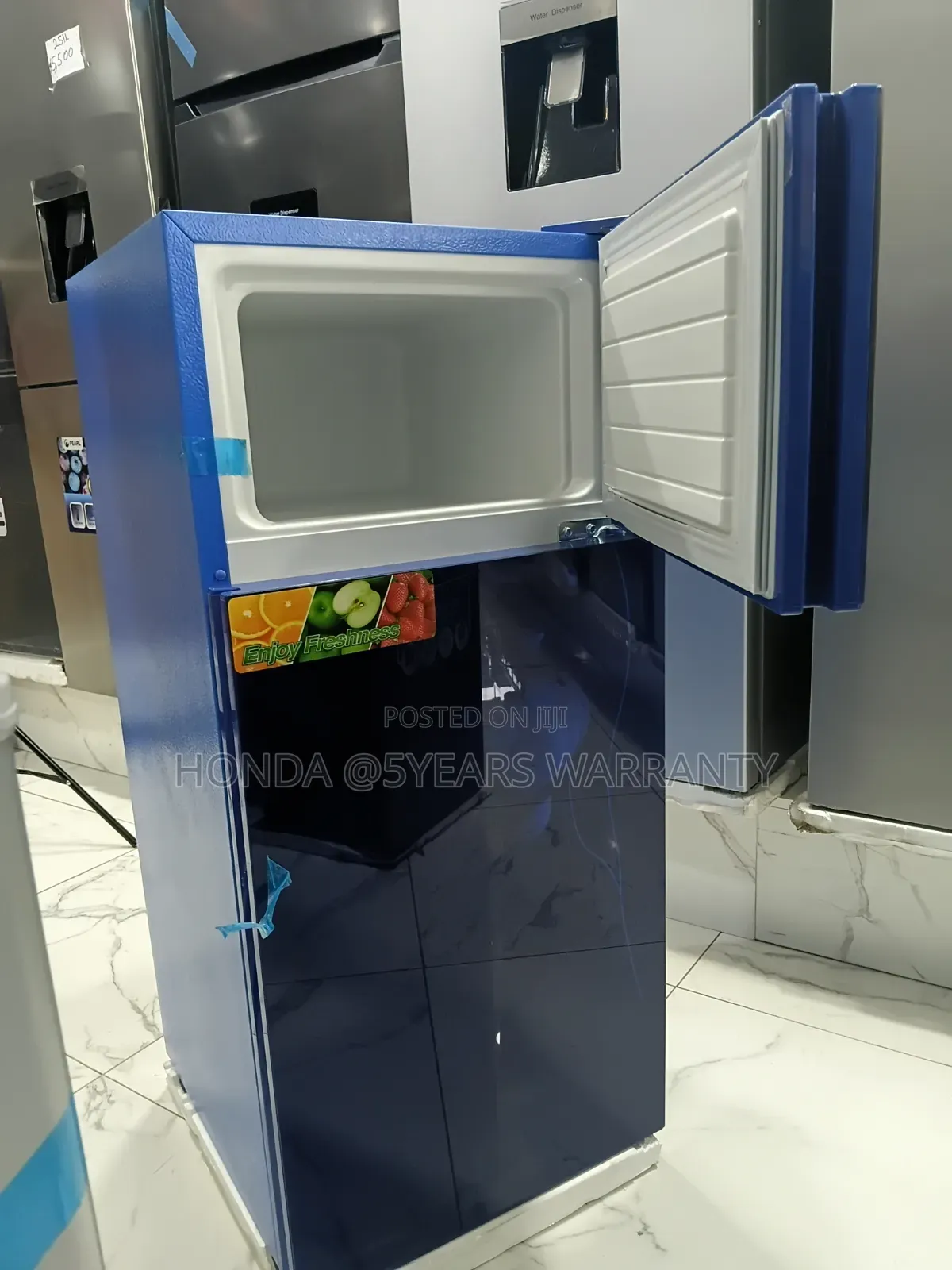 Westpool Refrigerator - Top Freezer, Enjoy Freshness Now!