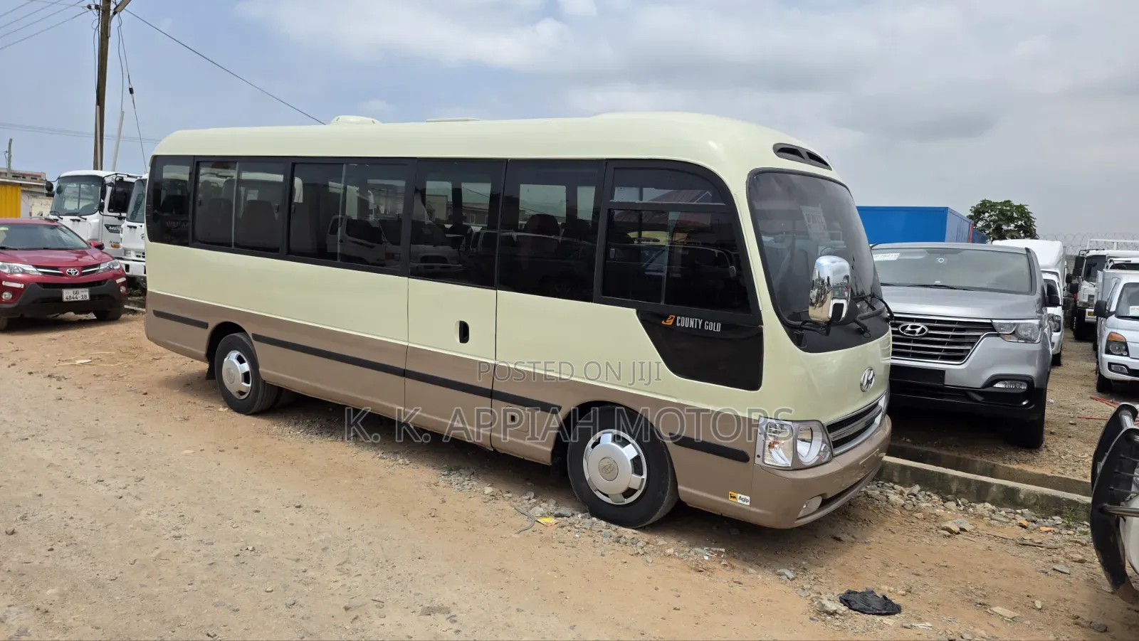 Hyundai County 2016 Grey
