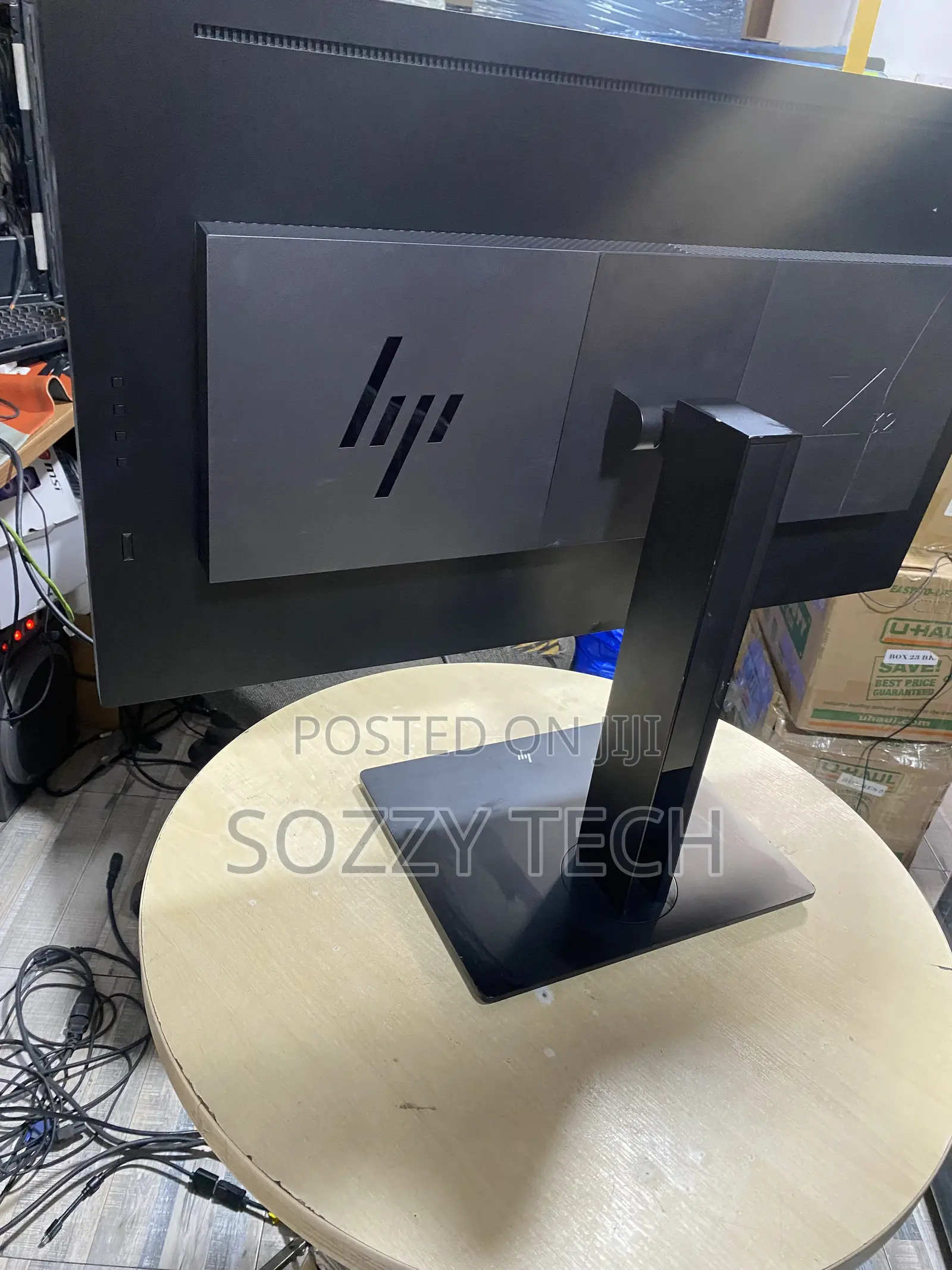 HP Z32 31.5 Inch 4k Uhd 3840 X 2160 Ips Led Backlit Hdmi Displayport