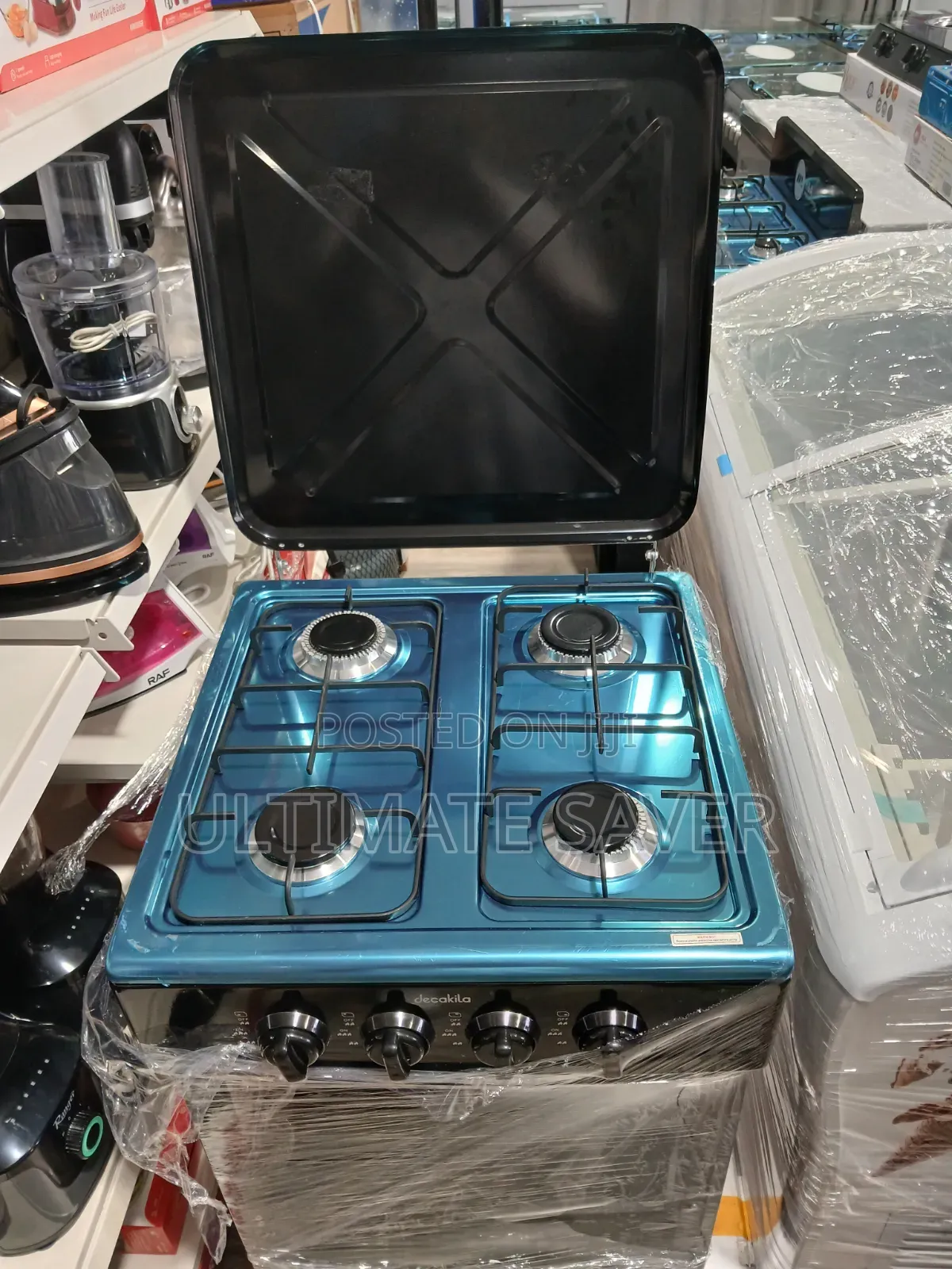 Gas Cooker With Shelves