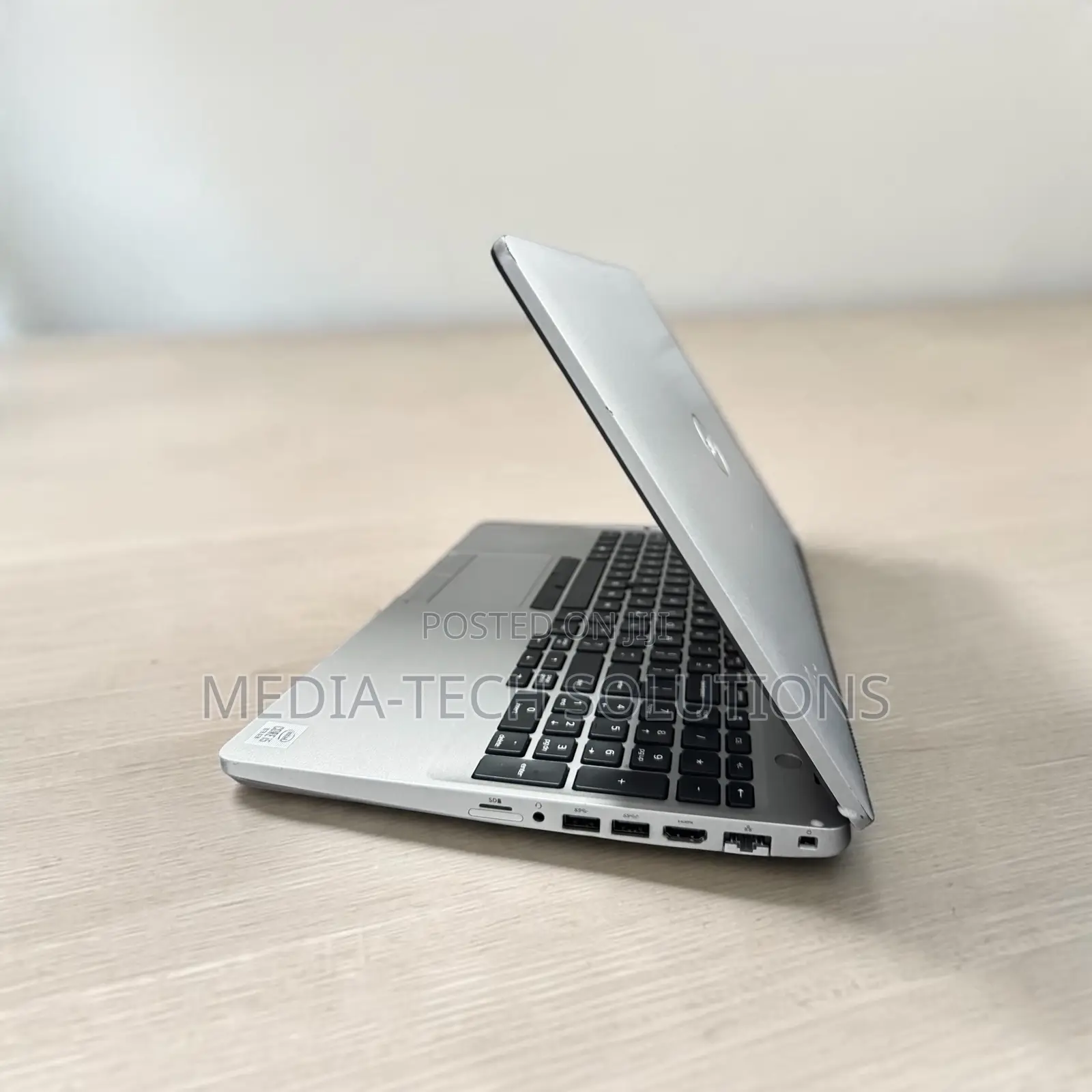 Laptop Dell Precision 3550 16GB Intel Core i5 SSD 256GB