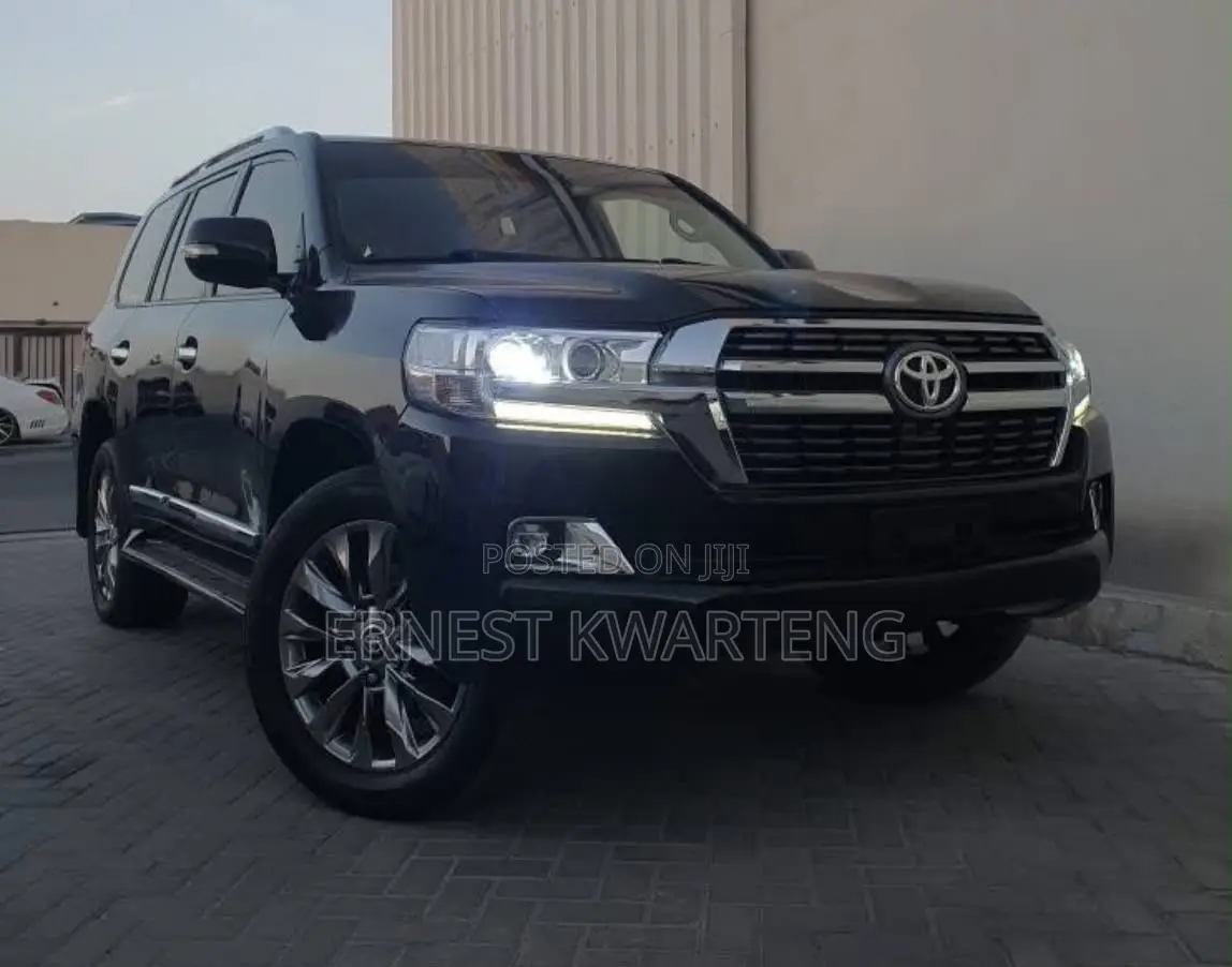 Toyota Land Cruiser 2016 Black