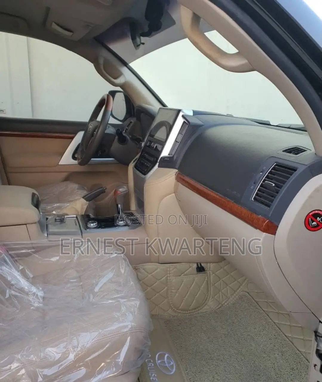 Toyota Land Cruiser 2016 Black