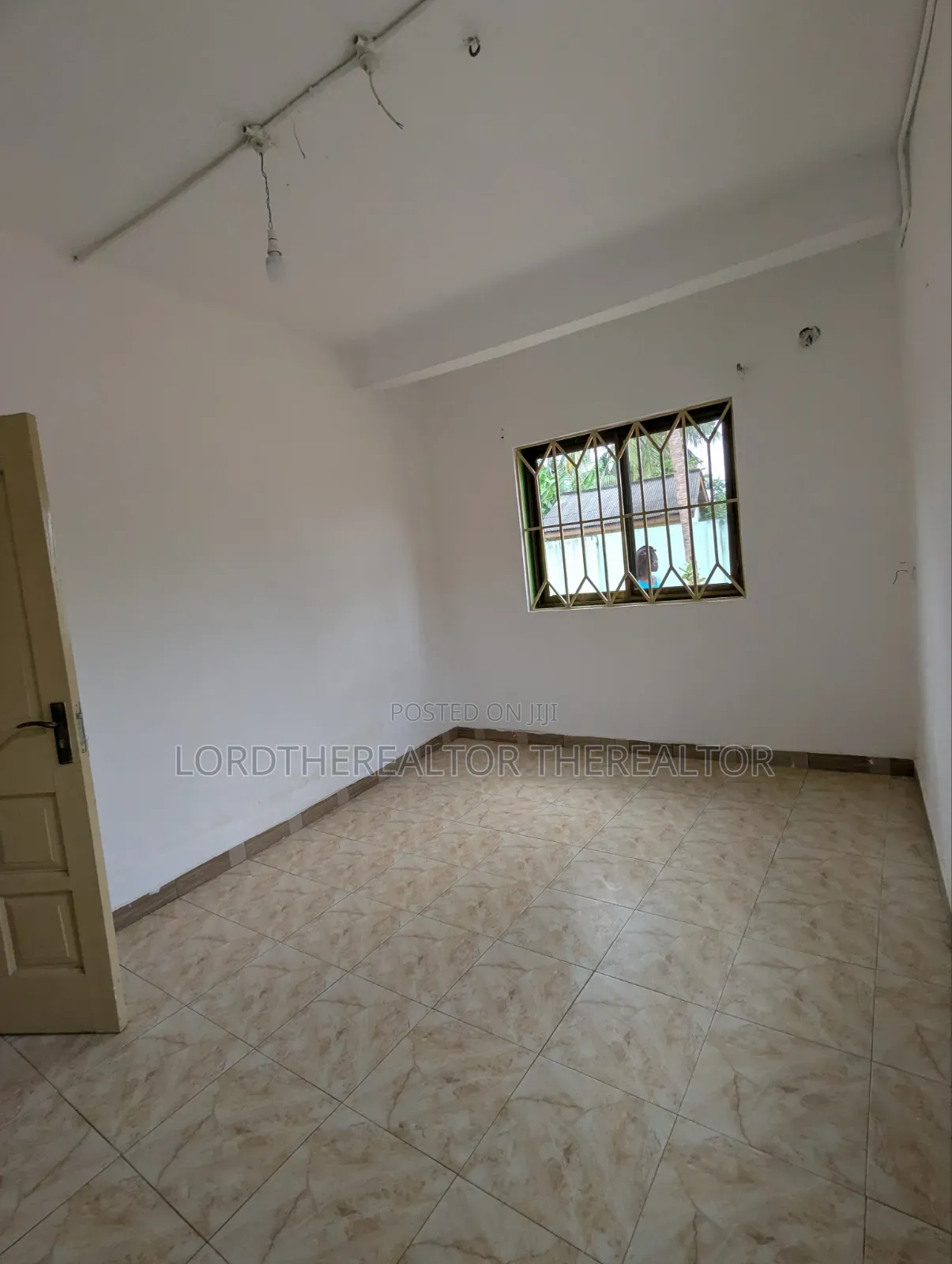 2bdrm Apartment in Pokuase for rent