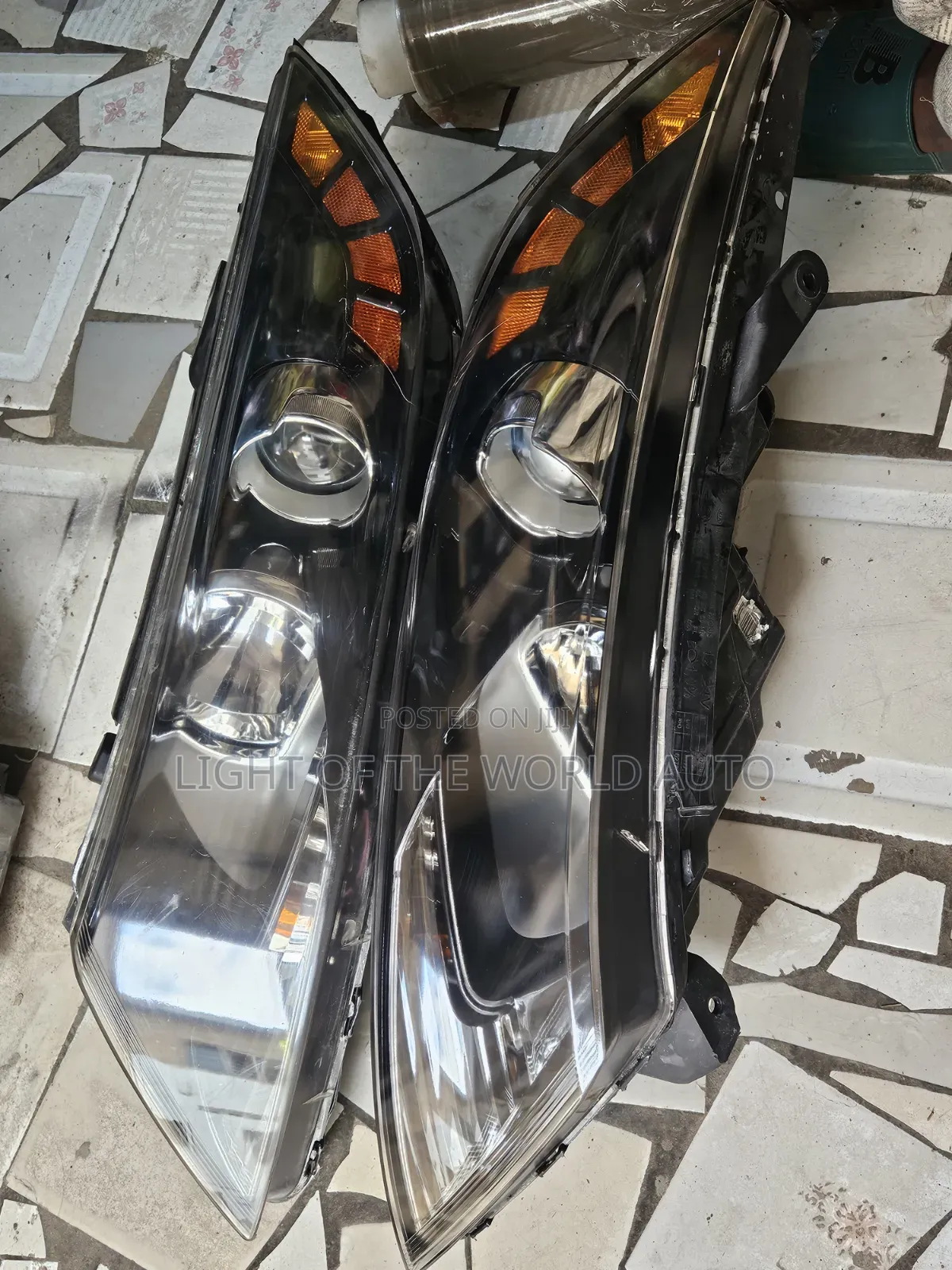 Kia Optima 14 Headlight Charger Type