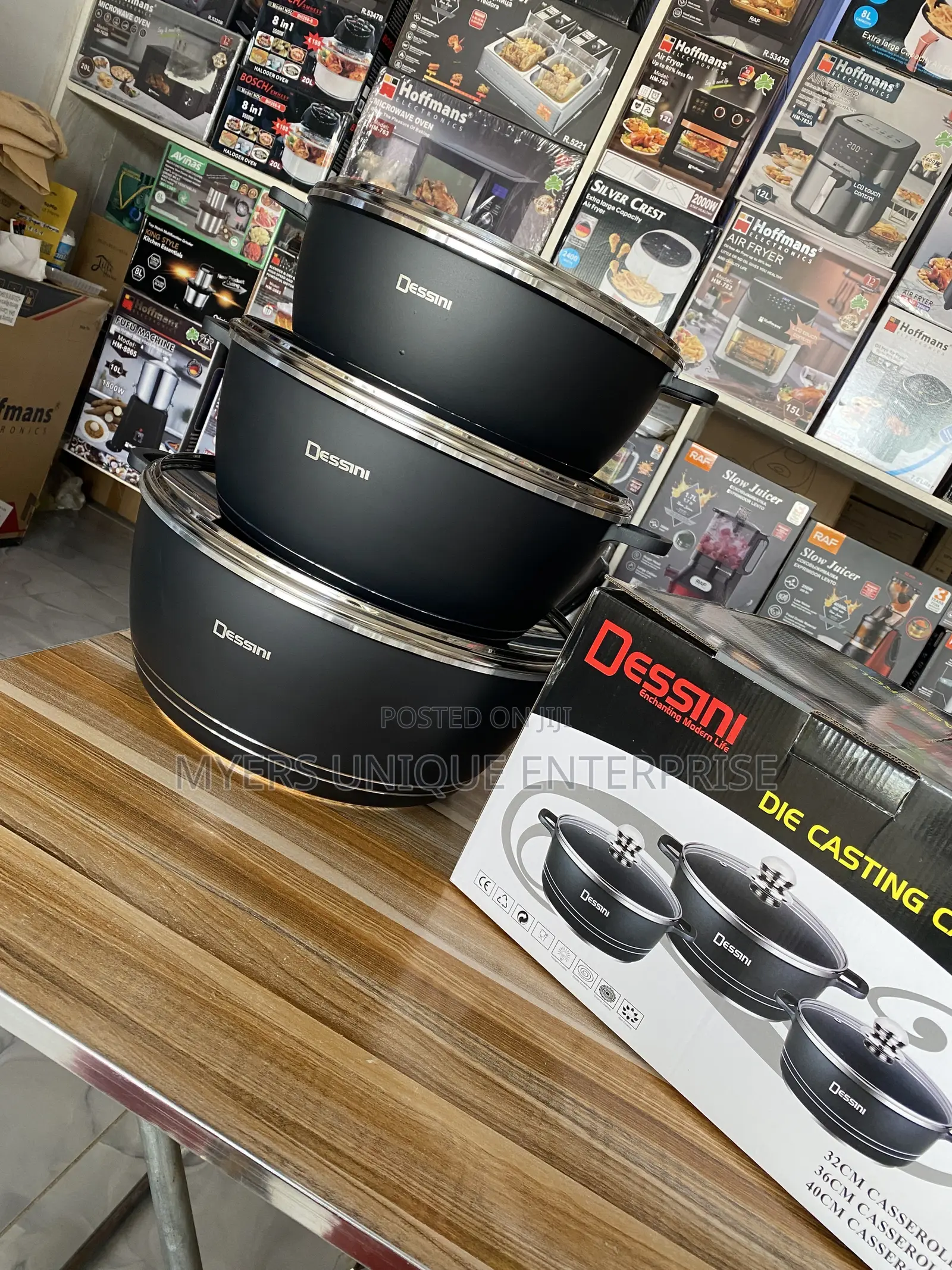 Family Size Nonstick Cooking Pots