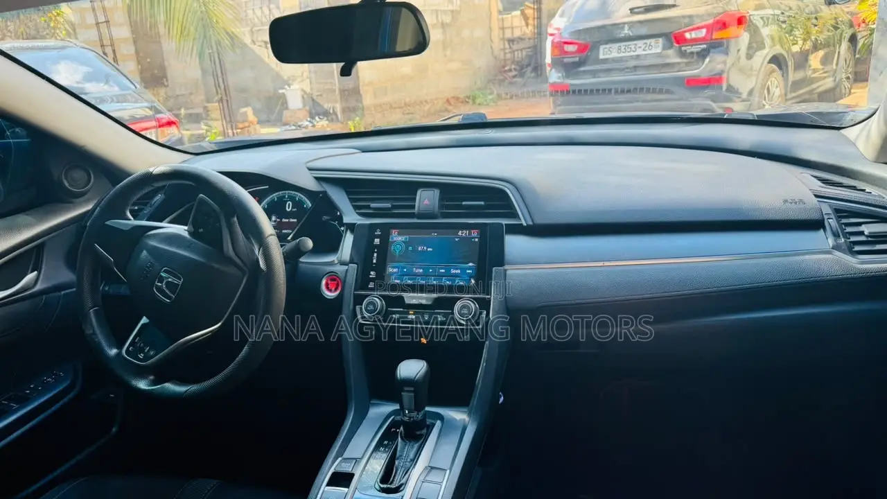 Honda Civic EX 4dr Sedan (2.0L 4cyl) 2017 Blue