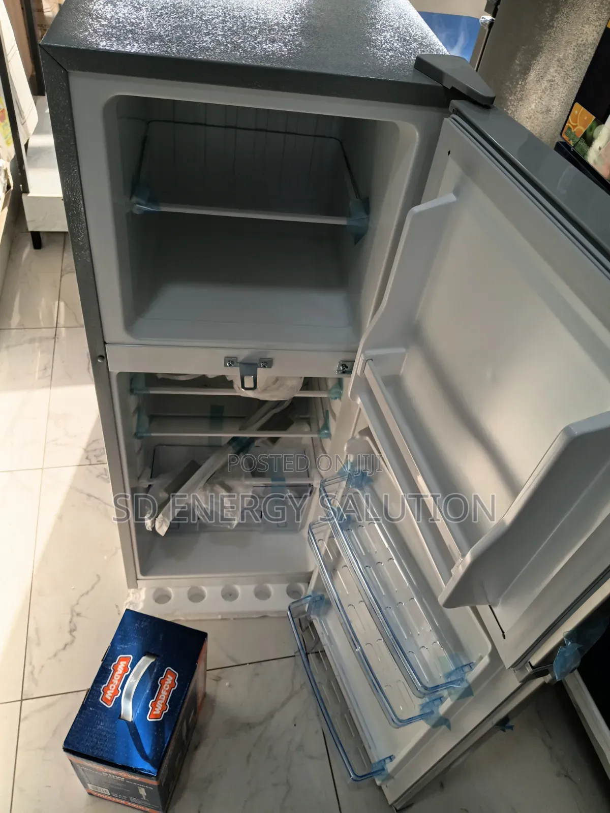 FLAMINO Refridge- Cool Fast,saves Light
