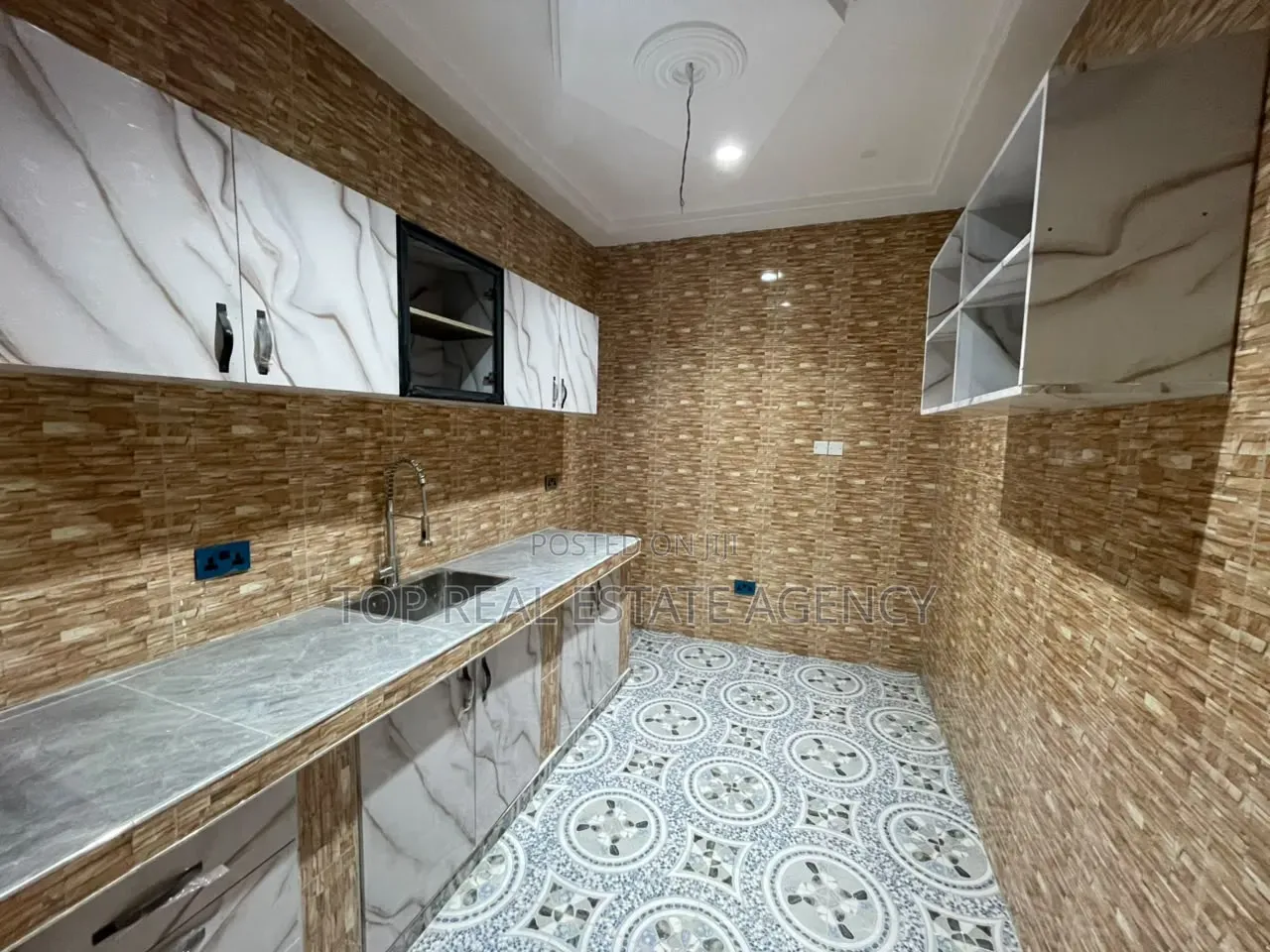 1bdrm Apartment in Awoshie Anyaa Deep, Baah Yard for rent