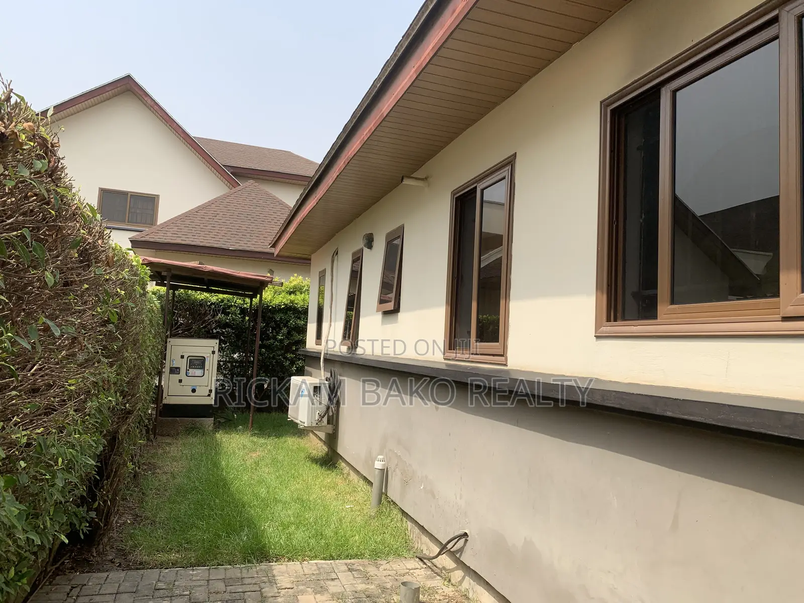 Furnished 4bdrm House in Buena Vista, Sakumono for rent