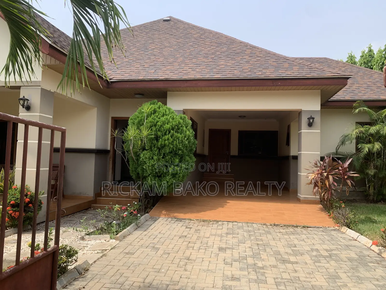 Furnished 4bdrm House in Buena Vista, Sakumono for rent