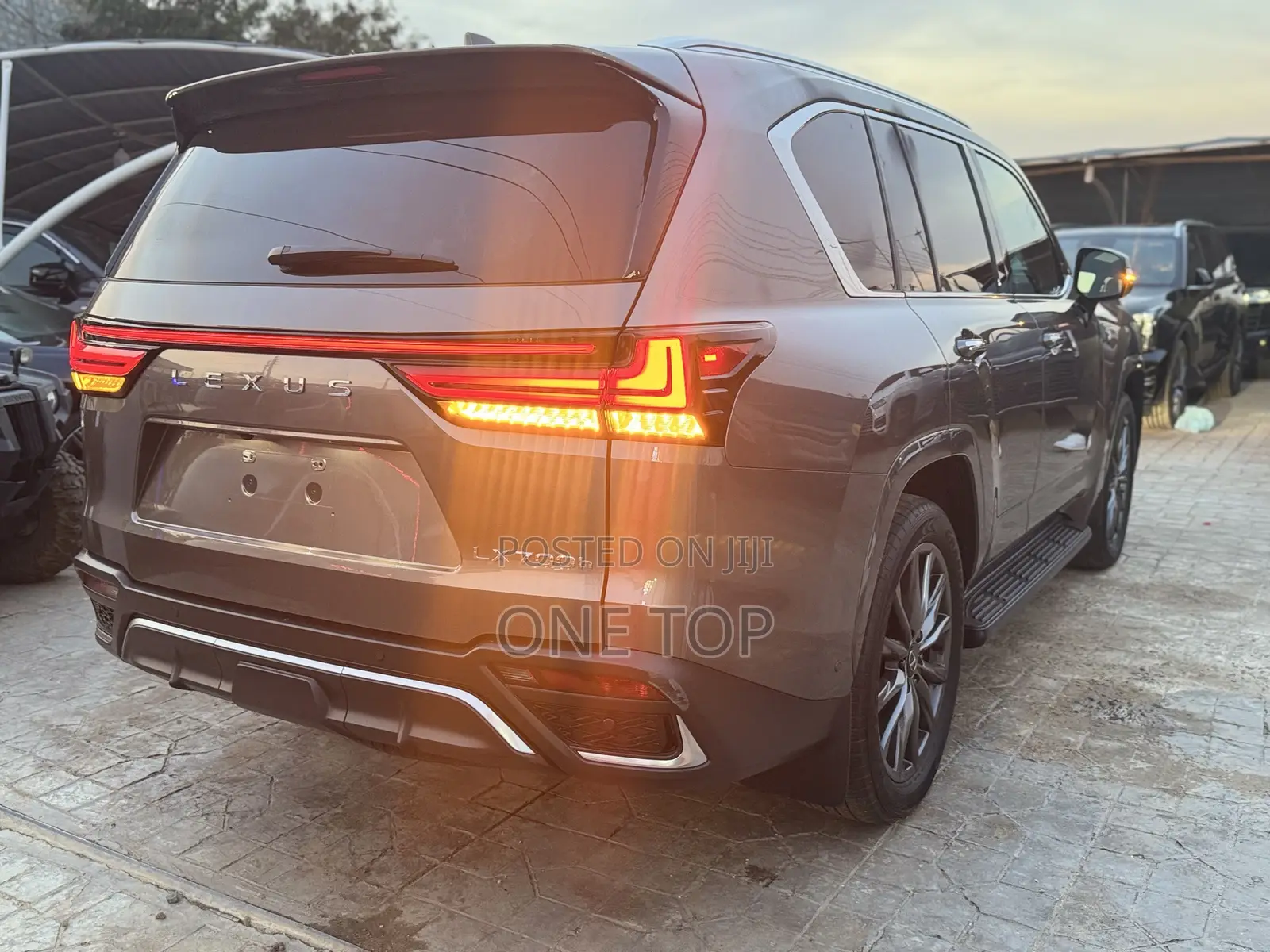 New Lexus LX 700h 2025 Gold