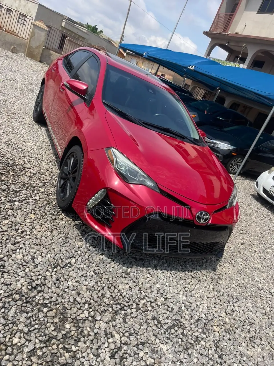 Toyota Corolla XSE (1.8L 4cyl 2A) 2018 Red