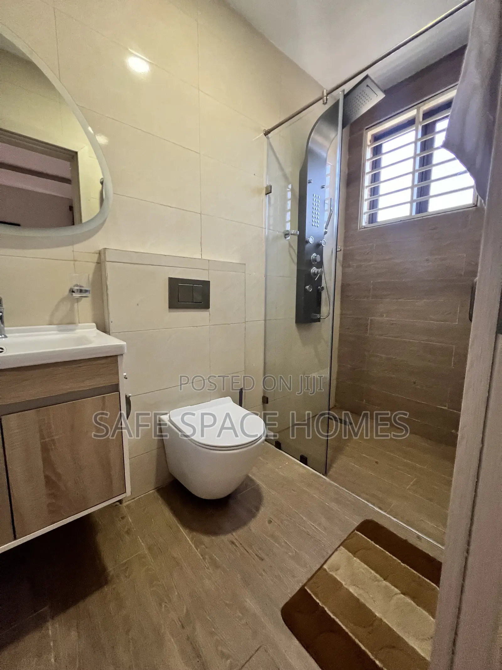 3bdrm Duplex in Ghana Link Area for rent