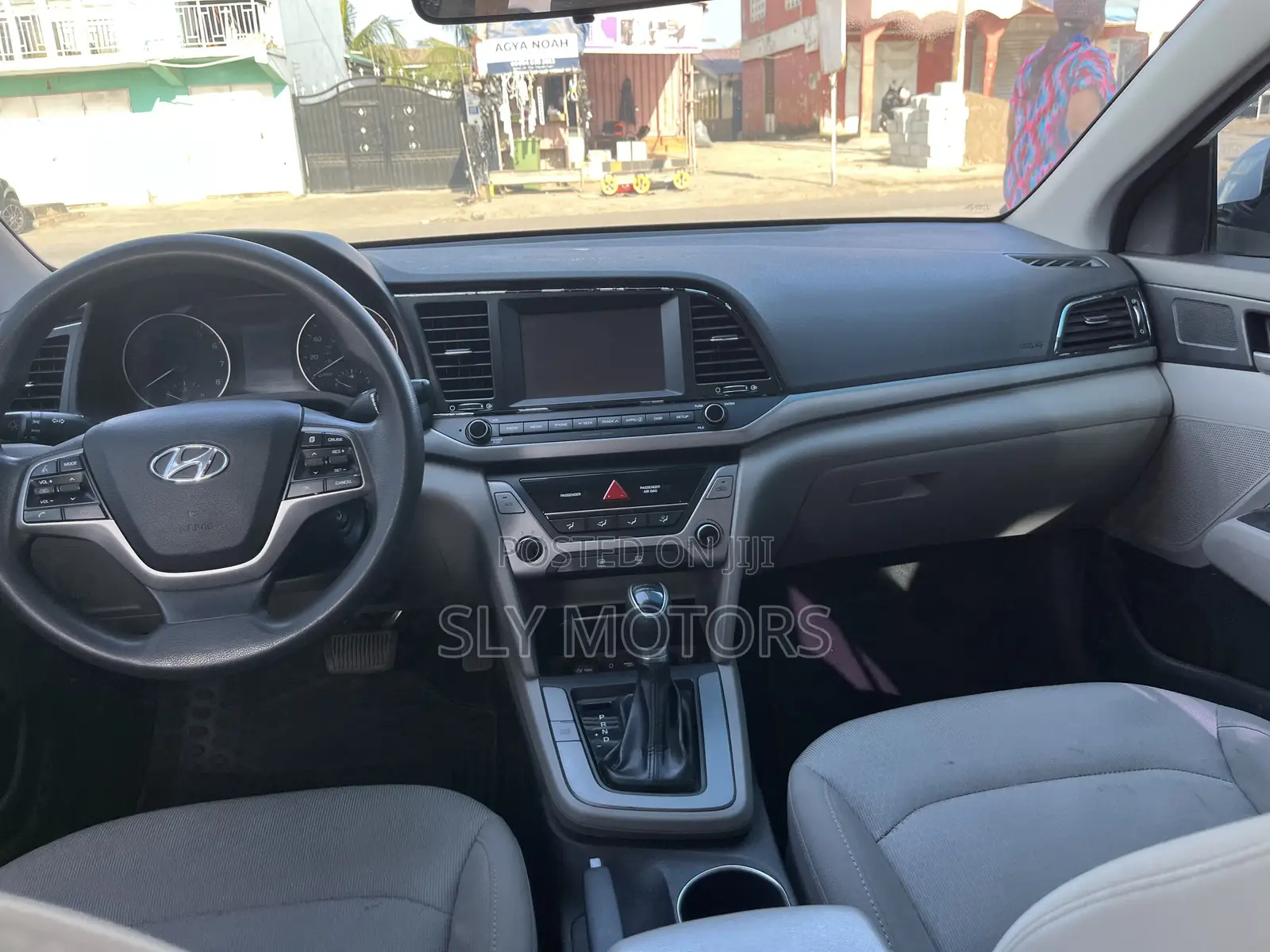 Hyundai Elantra ECO 2018 White