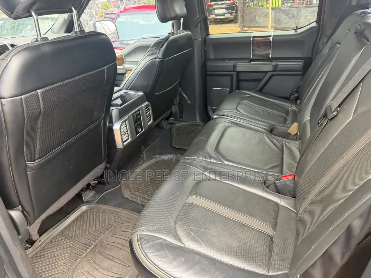Ford F-150 Lariat 4x4 SuperCrew Cab Styleside 5.5 ft. box 145 in. WB