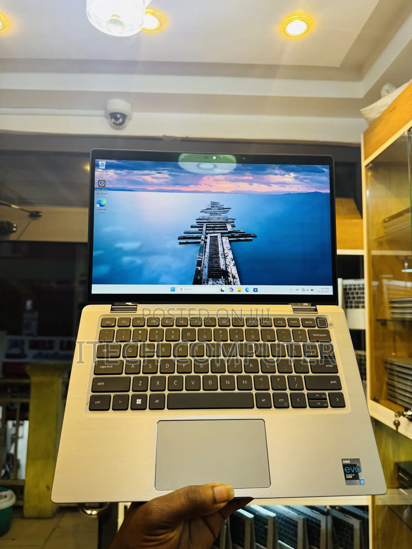 Laptop Dell Latitude 7320 16GB Intel Core i7 SSD 512GB